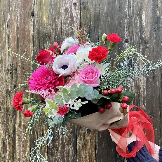 Medium Handtied Bouquets for a Year