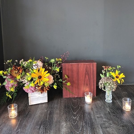 Rustic wildflowers for Memorial