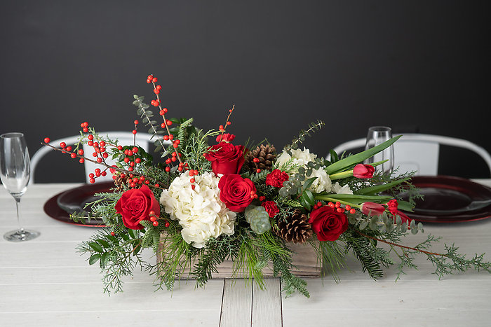 Christmas Gathering centerpiece- 12/19 1pm-2:30pm