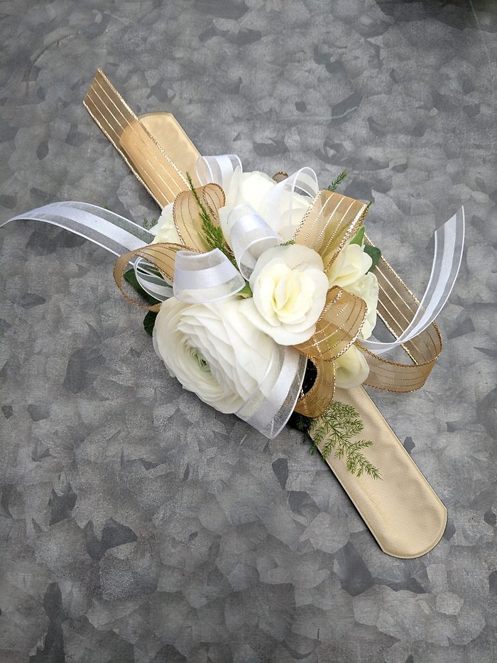 Coordinating Wrist Corsage